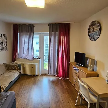 Zentral Gelegenes Naehe Mhh Und Eilenriede *